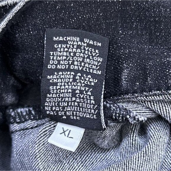 STAPLE‎ Mens XL Distressed Denim Jacket with Paint Splatter & Patchwork NWT - Picture 12 of 15